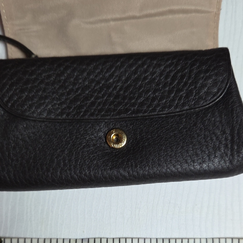 Cole Haan Brown Soft Leather Keychain Card Holder. - Picture 7 of 9